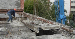 Демонтаж бетонной плиты: цена за м2 от 2057 рублей в Узловой